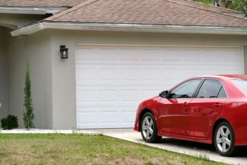 Garage in reinem Wohngebiet: Was ist erlaubt?